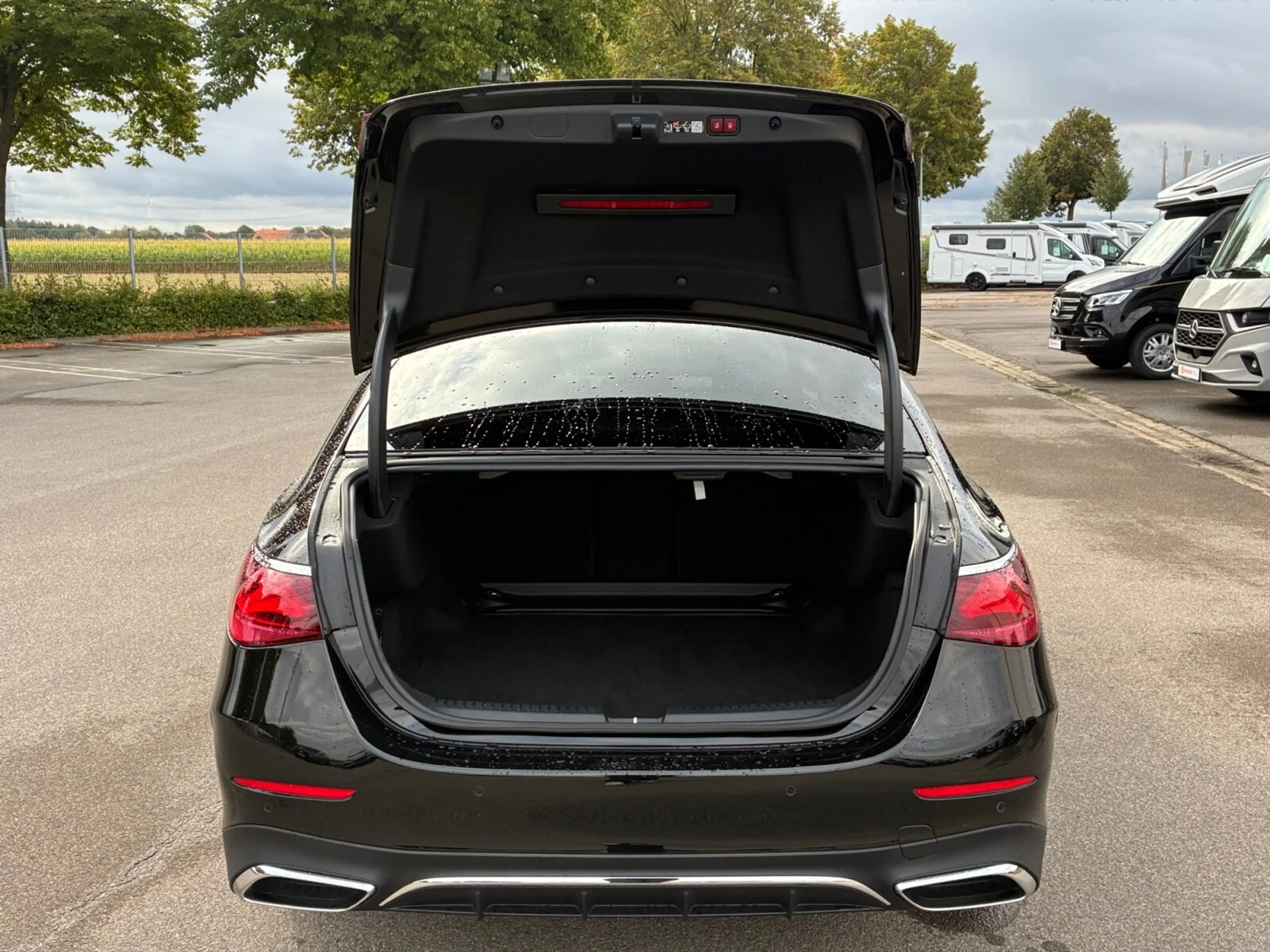 Mercedes-Benz E 450 E 450 d 4M AMG/Digital-Light/Pano/Distronic/360° — photo 15