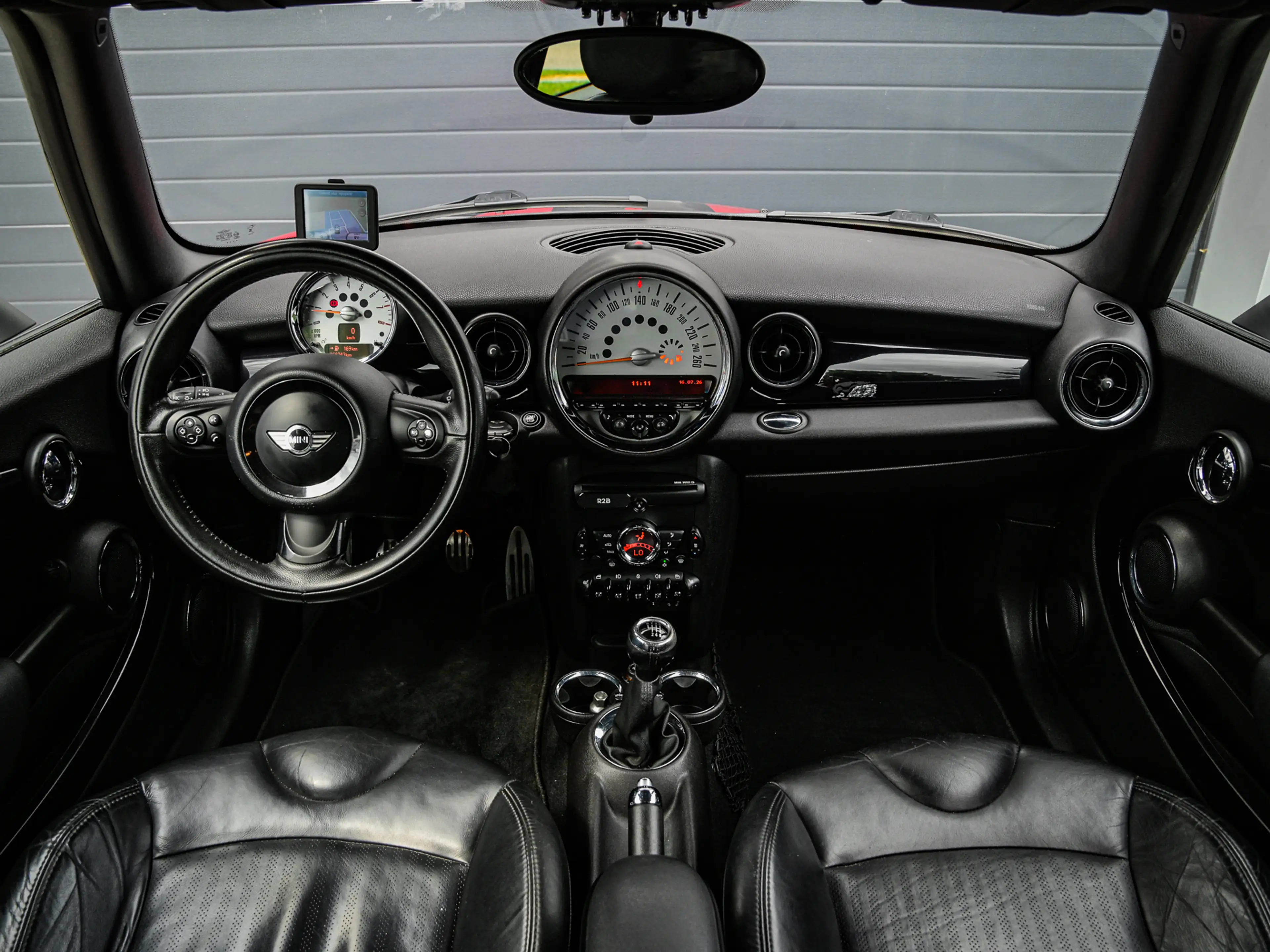 MINI Cooper S Clubman 1.6 184pk Chili | Leder | Xenon | Climate control — photo 3