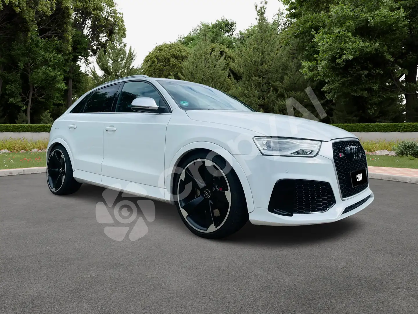 Audi RS Q3 2.5 TFSI quattro Weiß - 1