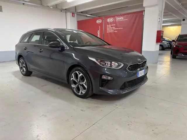Kia Ceed SW / cee'd SW SW 1.5 T-GDi MHEV Style