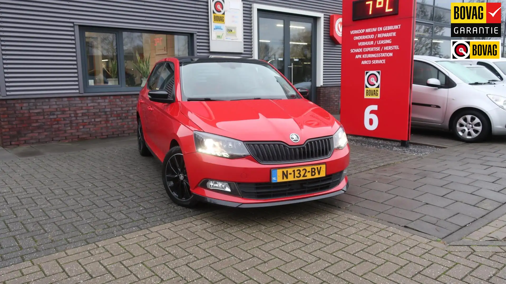 Skoda Fabia 1.2 TSI Style Rood - 1