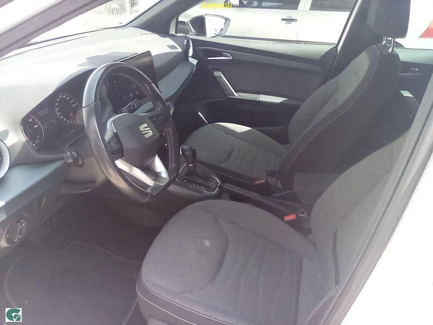 SEAT Arona 1.0 TSI S&S Xperience DSG7 XS 110 Blanco - 1