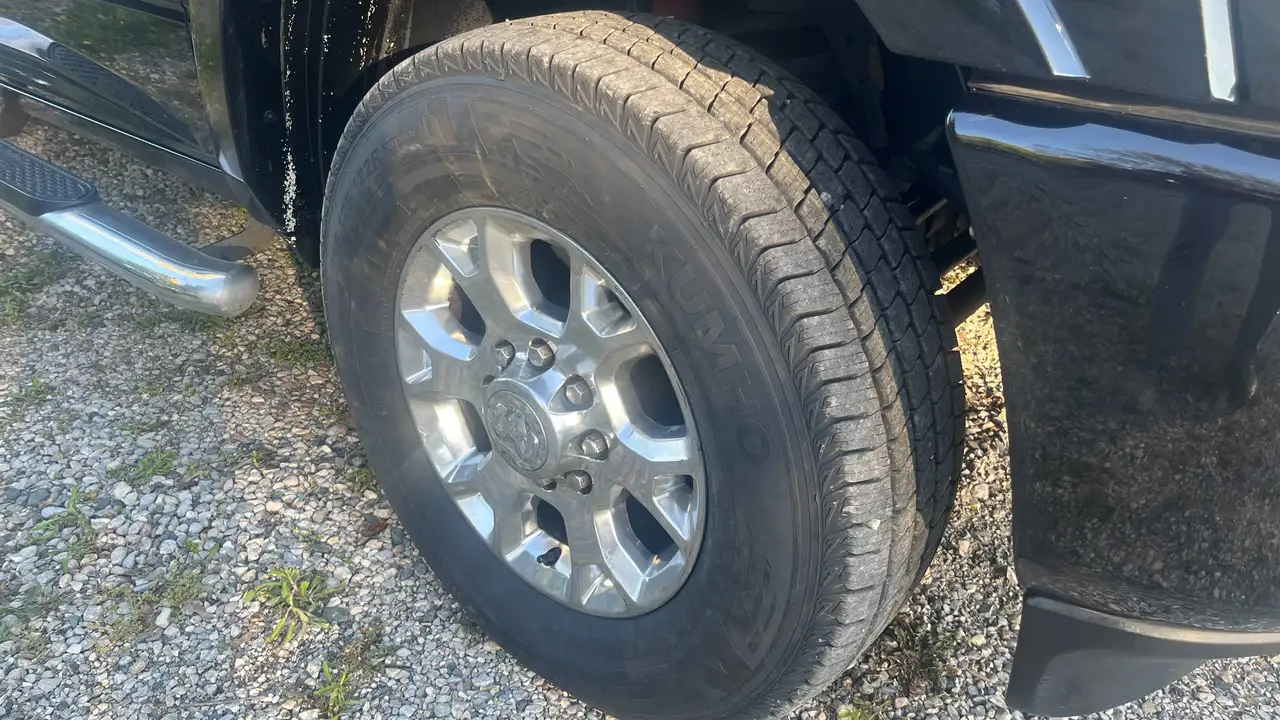 RAM 2500 снимка RAM 2500