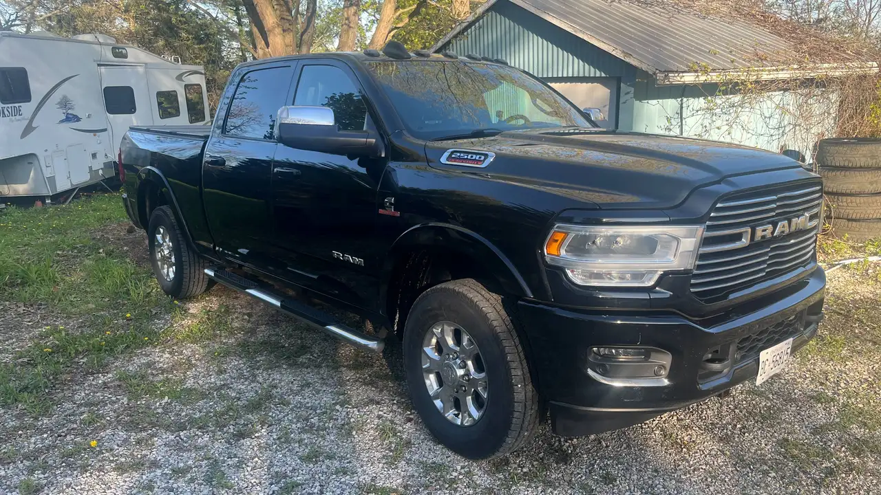 RAM 2500 снимка RAM 2500