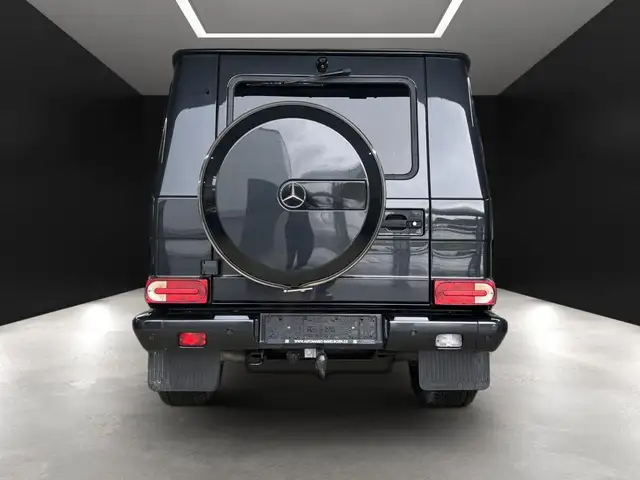 Mercedes-Benz G-Class view 4