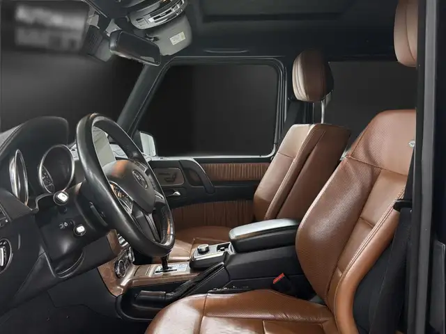 Mercedes-Benz G-Class view 10