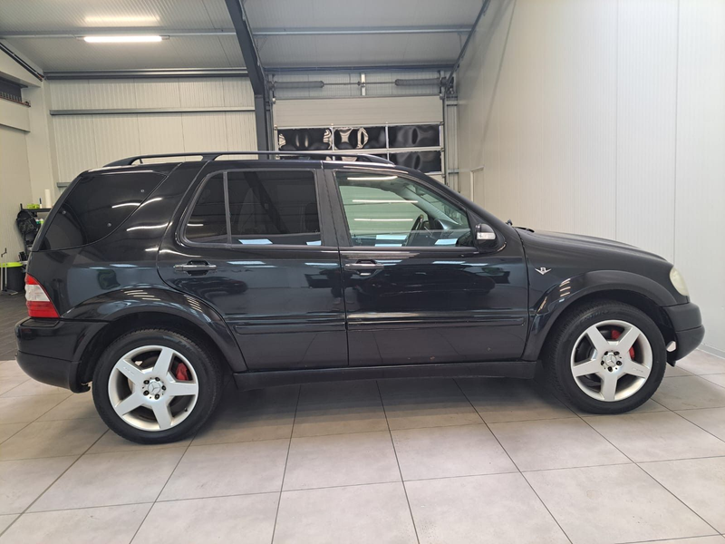 Mercedes-Benz ML 55 AMG / SCHIEBEDACH / LEDER / AHK — photo 8