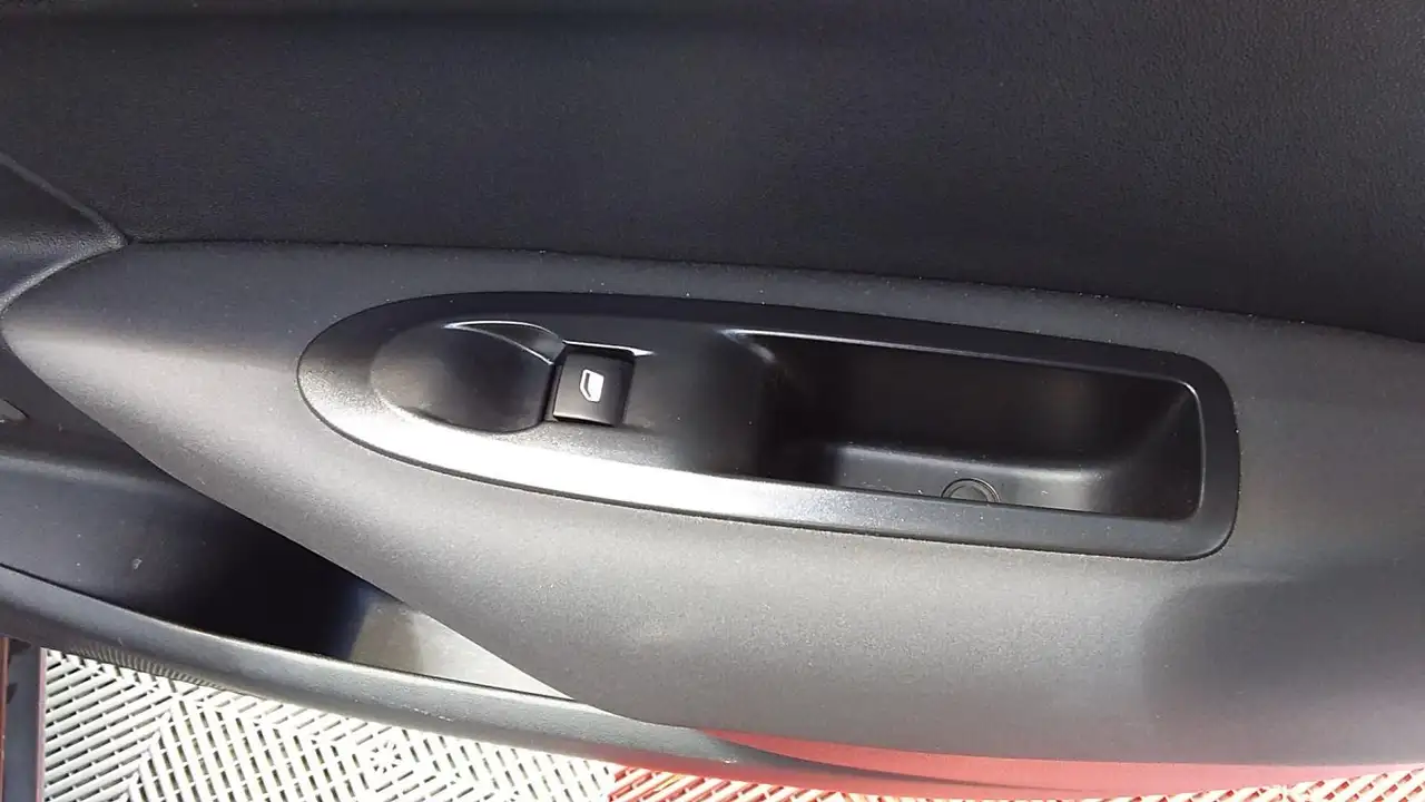 Citroen C4 Berline — photo 11
