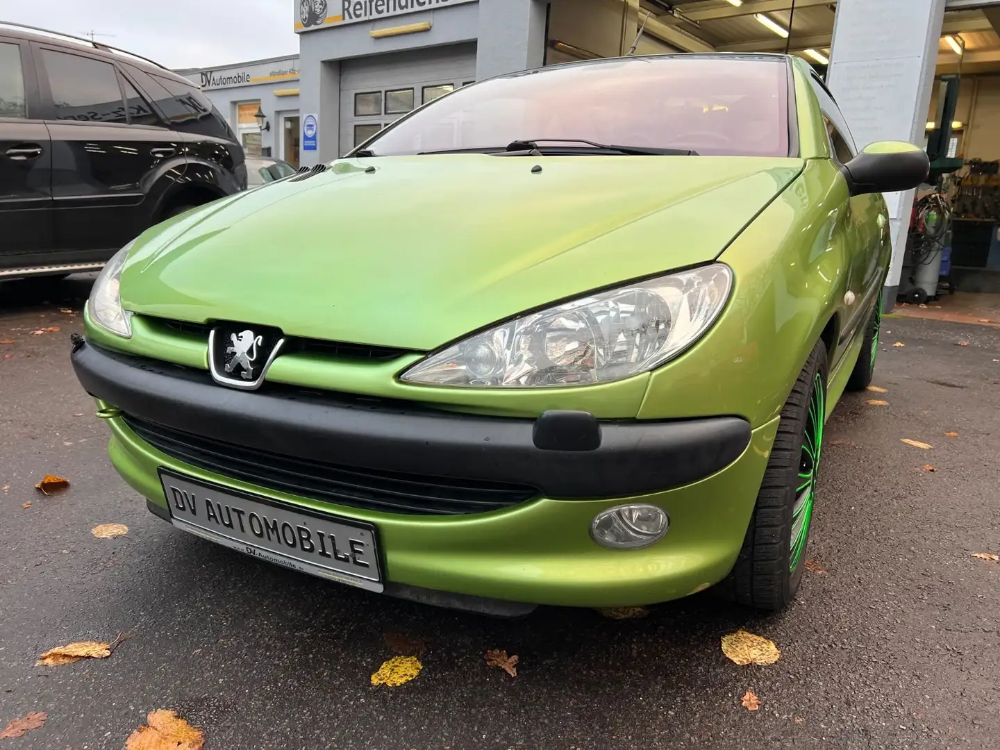 Peugeot 206 Cabriolet CC Platinum*HU Neu-Insp.Neu* Vert - 1