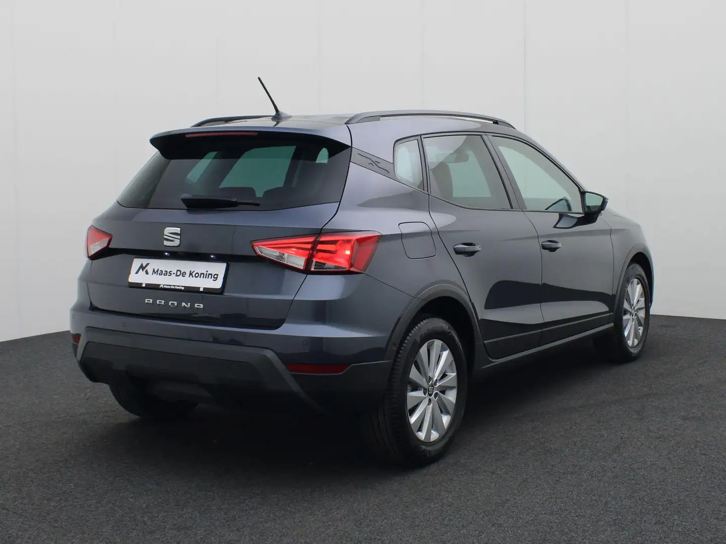 SEAT Arona 1.0TSI/115PK Style DSG · Navigatie · Camera + Park Grijs - 2