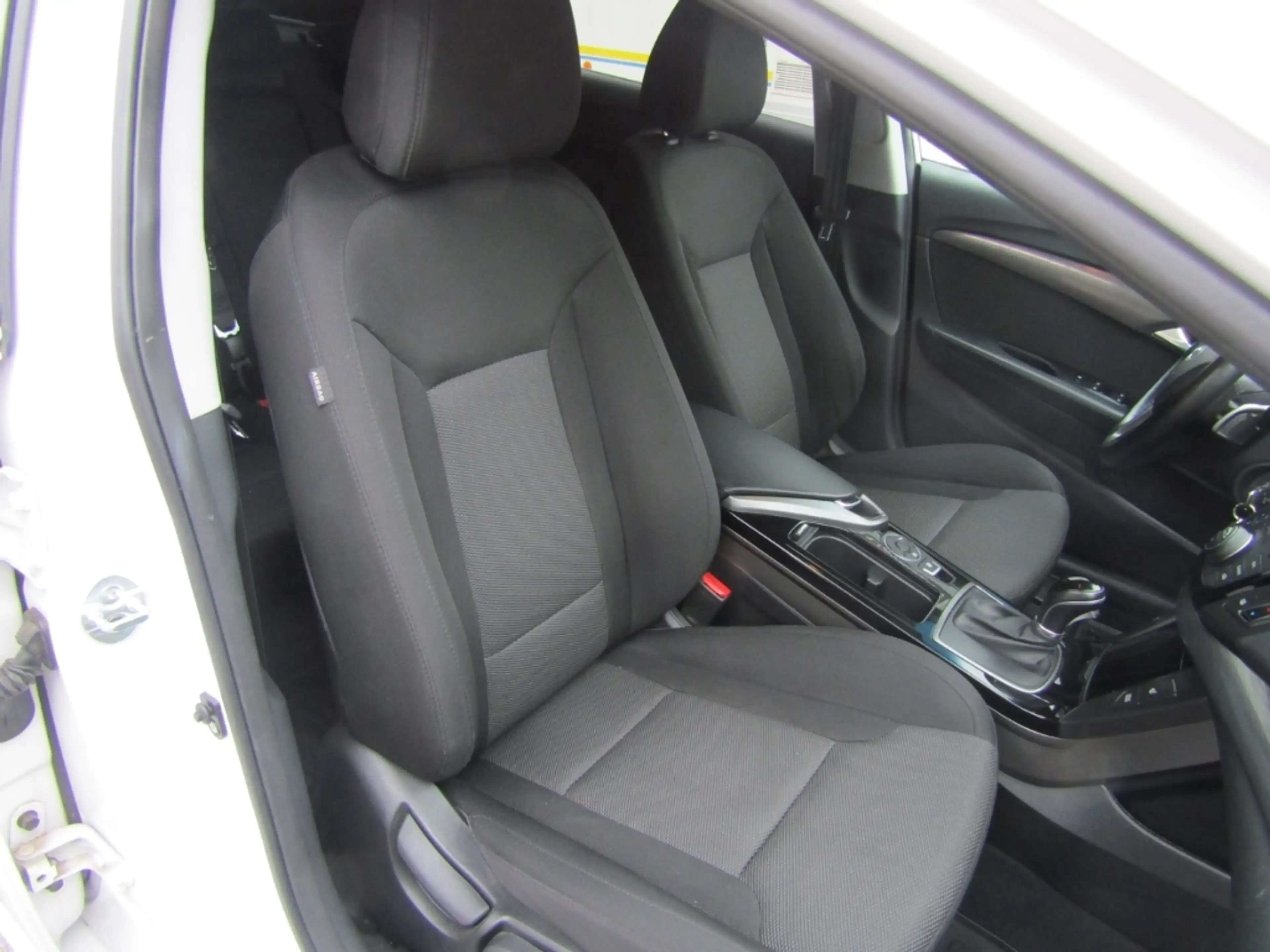 Hyundai i40 1.7 CRDi cw blue Trend DCT NAVI SHZ GRA FSE RFK PD — photo 5