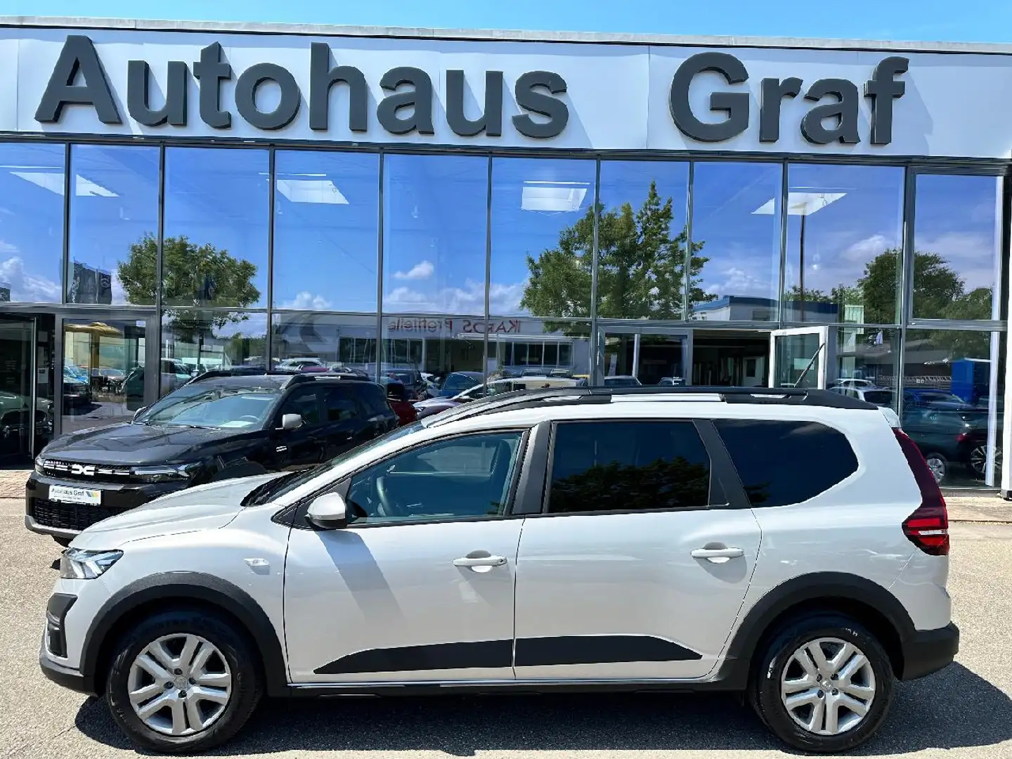 Dacia Jogger Jogger Comfort TCE 100 LPG Klima* EFH Silber - 2
