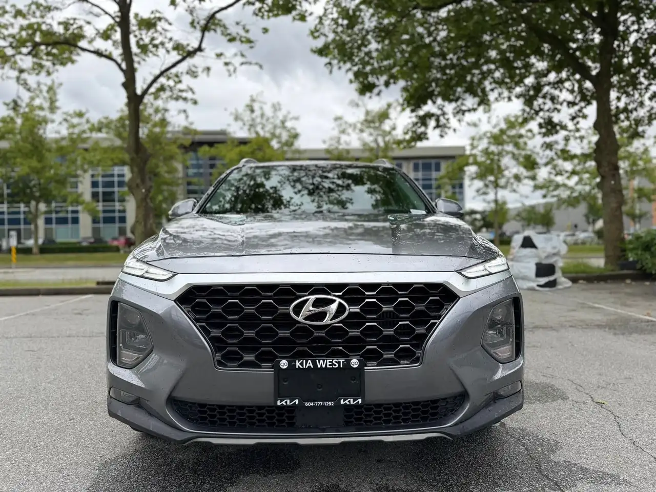 Hyundai SANTA FE photo Hyundai SANTA FE
