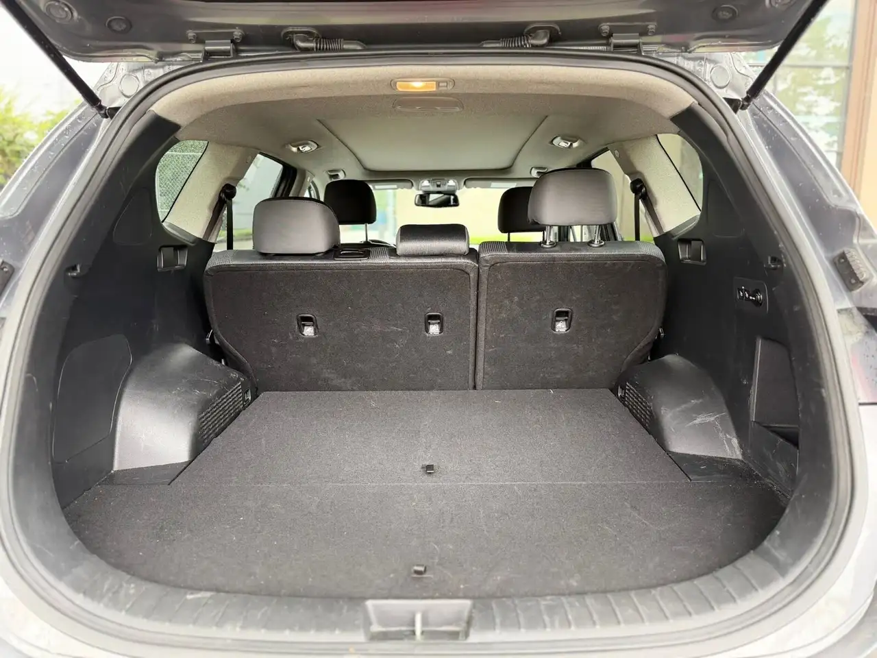 Hyundai SANTA FE photo Hyundai SANTA FE