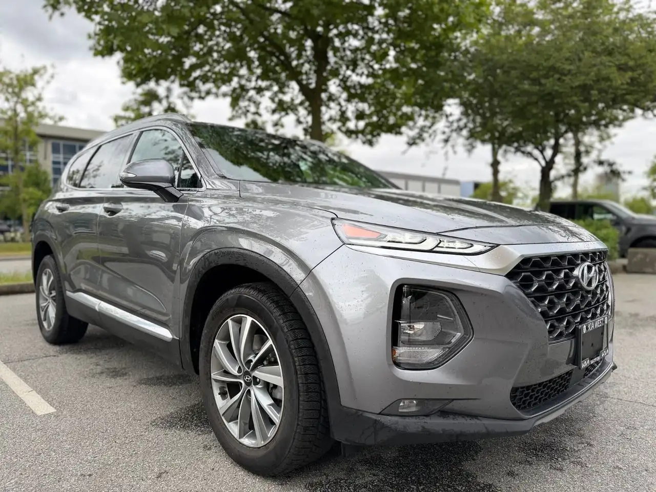 Hyundai SANTA FE photo Hyundai SANTA FE