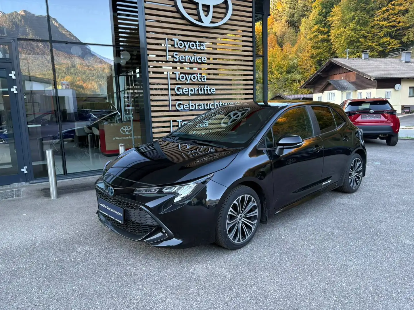 Toyota Corolla 1,8l Hybrid Active Drive Schwarz - 2