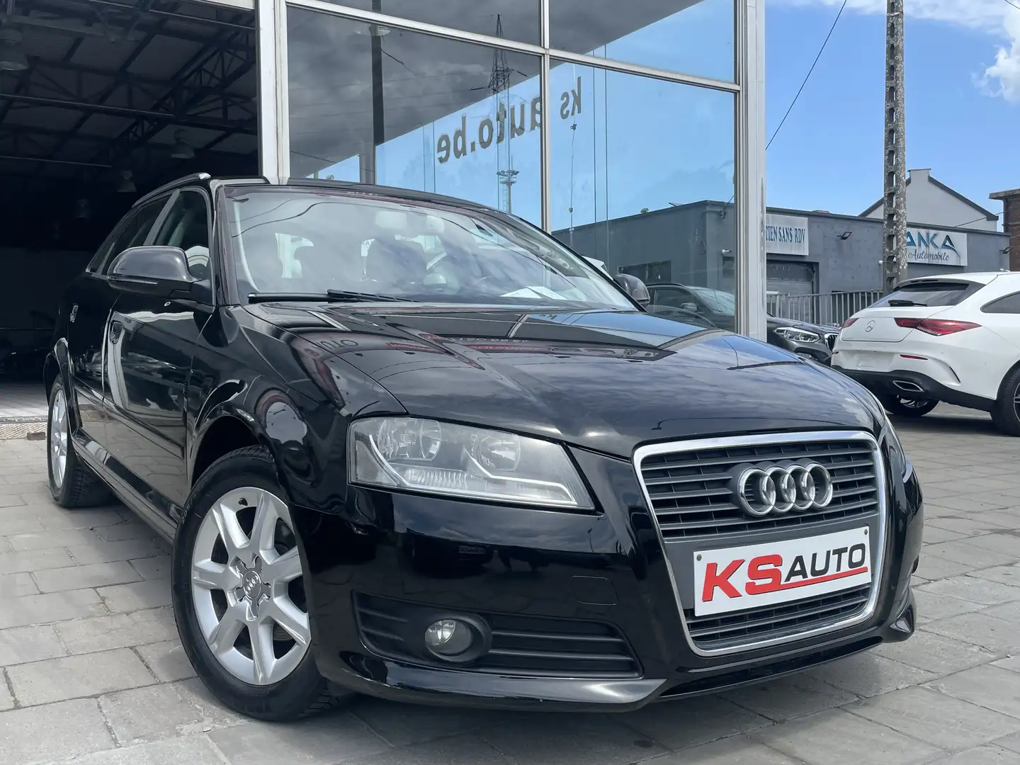 Audi A3 Sportback 1.6 TDi/211.967KM/CLIM AUTO/EURO 5 Noir - 2