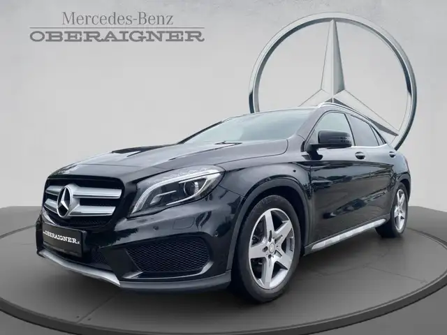 Mercedes-Benz GLA 220 d 4MATIC AMG Line Shz AMG eHeck RKam