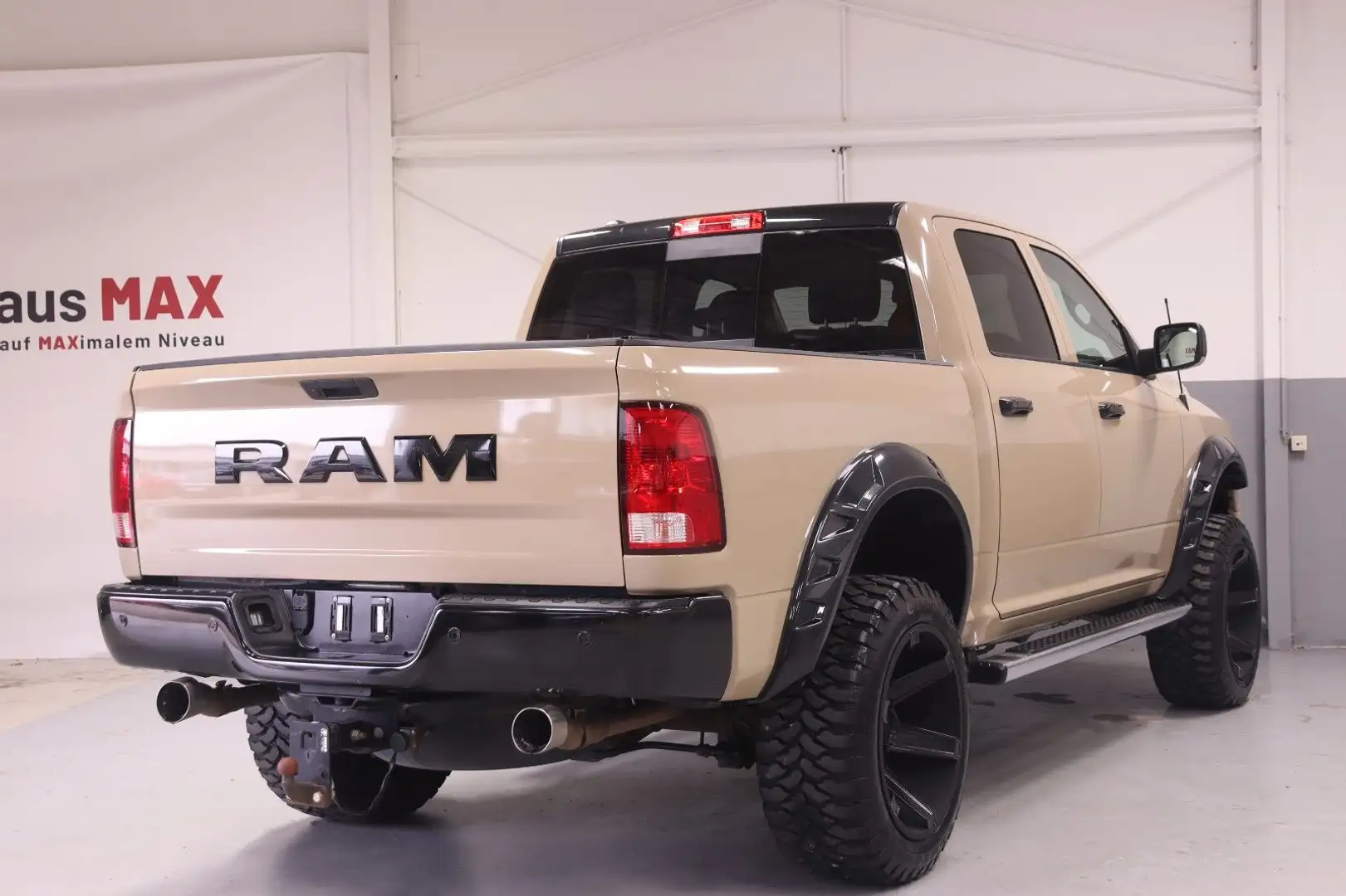 Dodge RAM 1500~Gloss Sand Folie~6 Zoll Lift Kit~LPG Czarny - 2