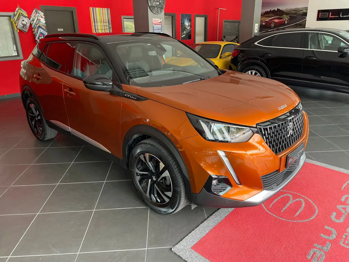 Peugeot 2008 2008 1.5 bluehdi GT Line s Arancione - 1