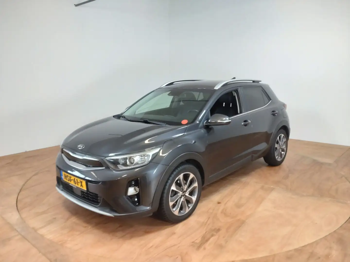 Kia Stonic 1.0 T-GDi ExecutiveLine Gris - 2