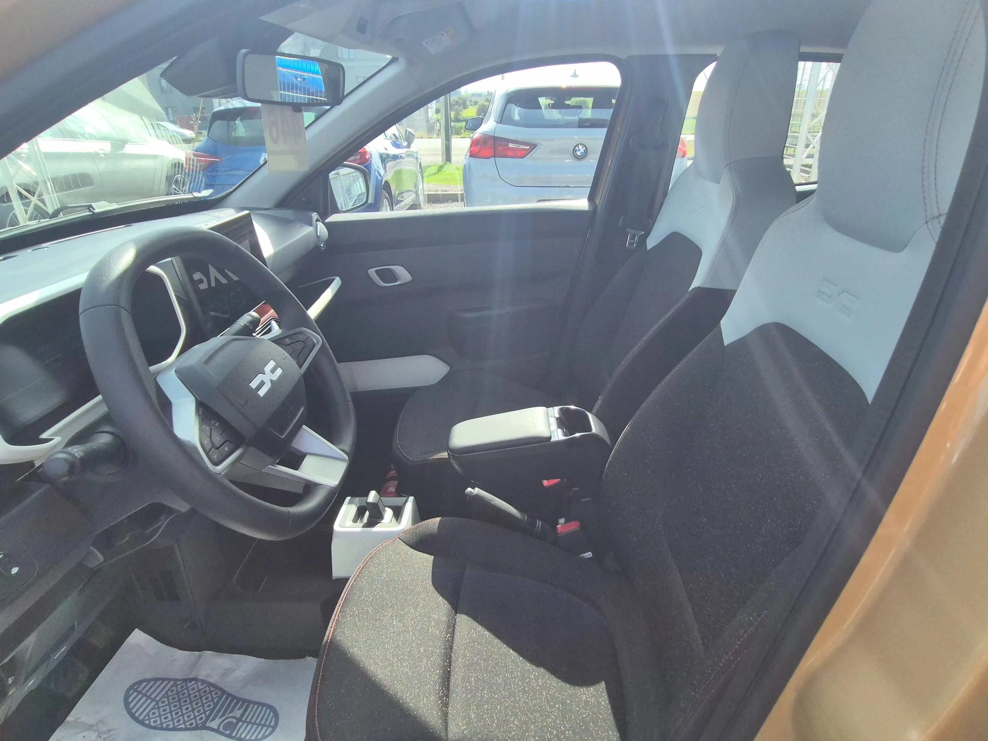 Dacia Spring Spring 26.8 kWh Expression Expression — photo 5