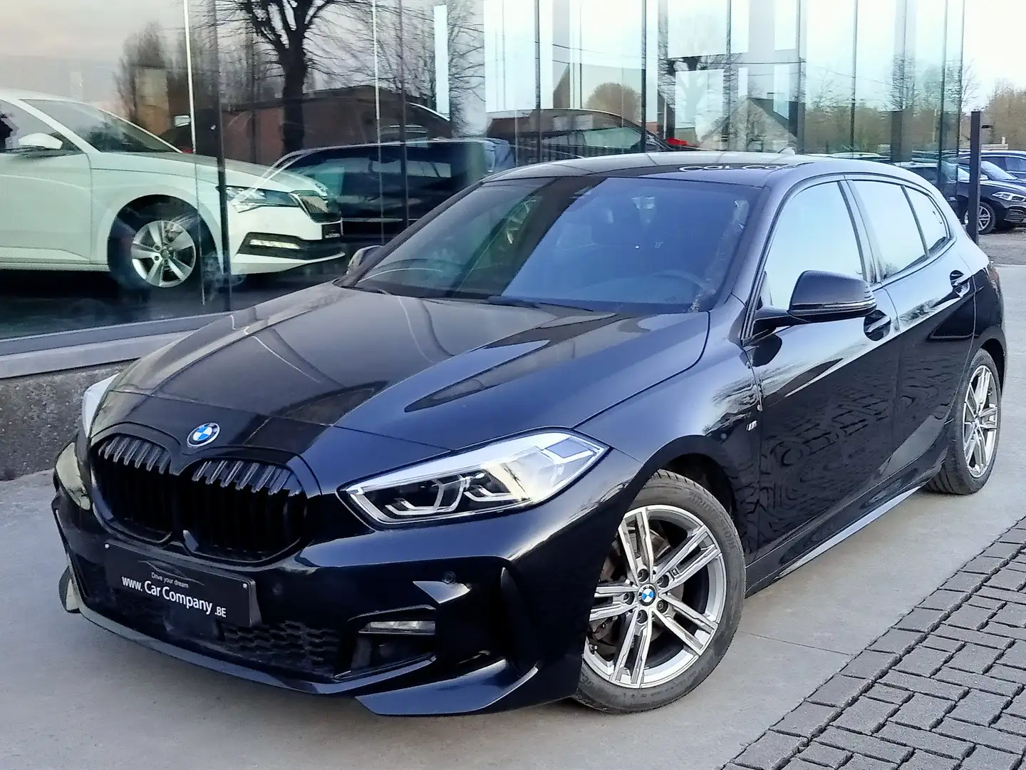 BMW 118 118iA 140PK M-SPORT*LED*GPS*HALF LEDER*APPLE CPL Schwarz - 2