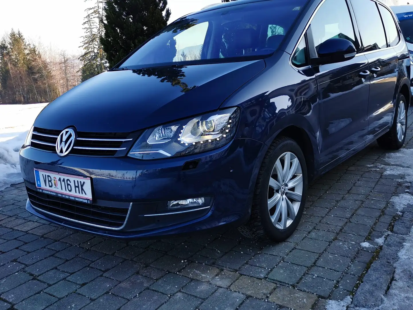 Volkswagen Sharan Sharan Highline BMT 2,0 TDI DPF 4Motion Highline Blau - 1