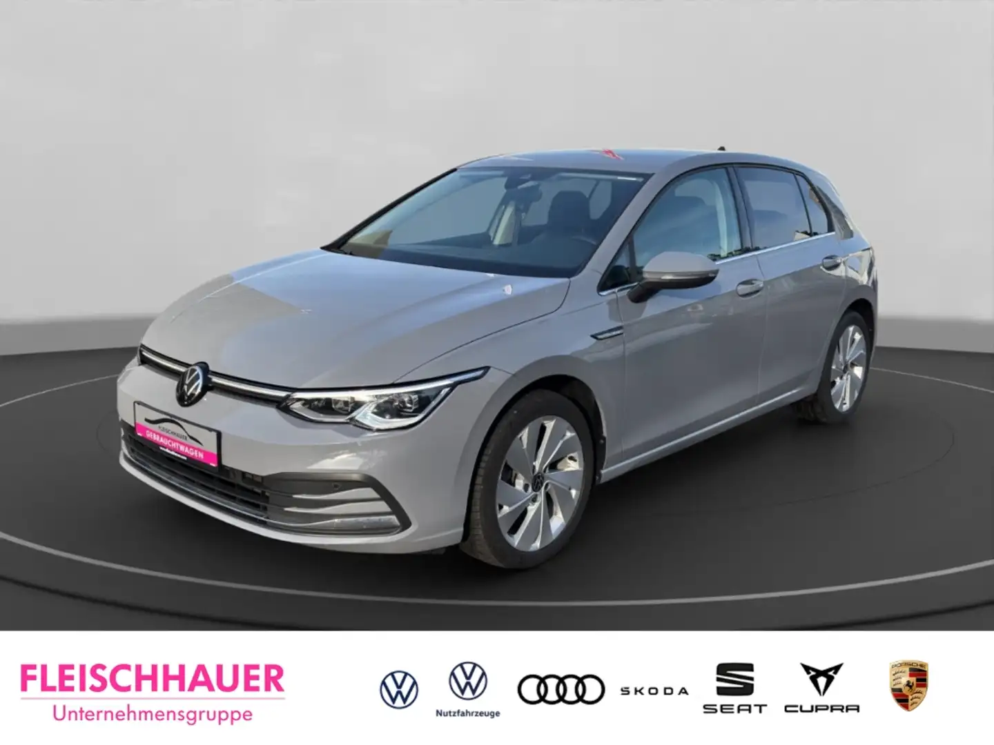 Volkswagen Golf VIII 1.5 Style eTSI DSG+SHZ+LED+NAVI+KAMERA Grau - 1