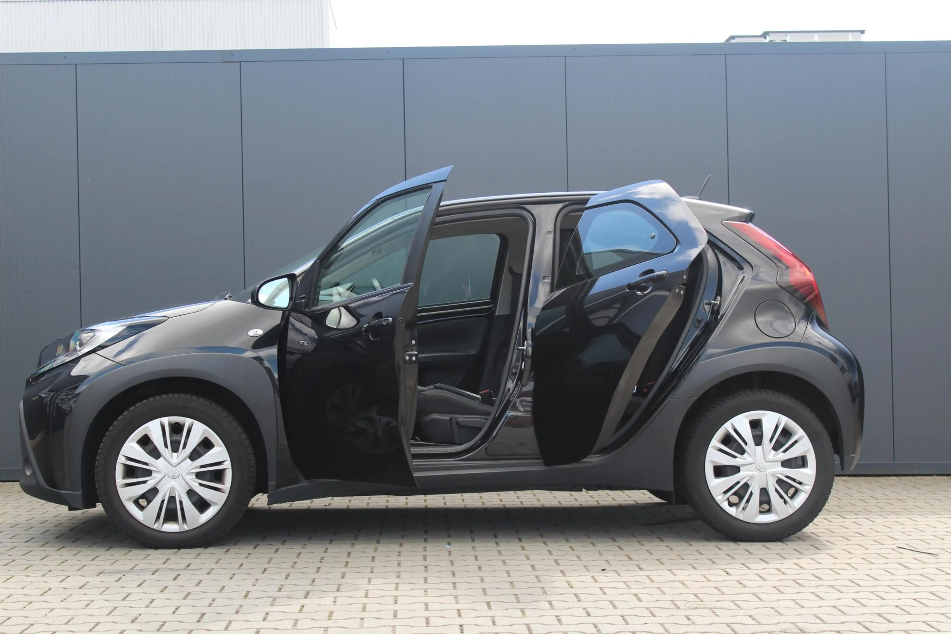 Toyota Aygo X 1.0 VVT-i MT Play | Incl. 12 Maanden garantie | Ai — photo 12