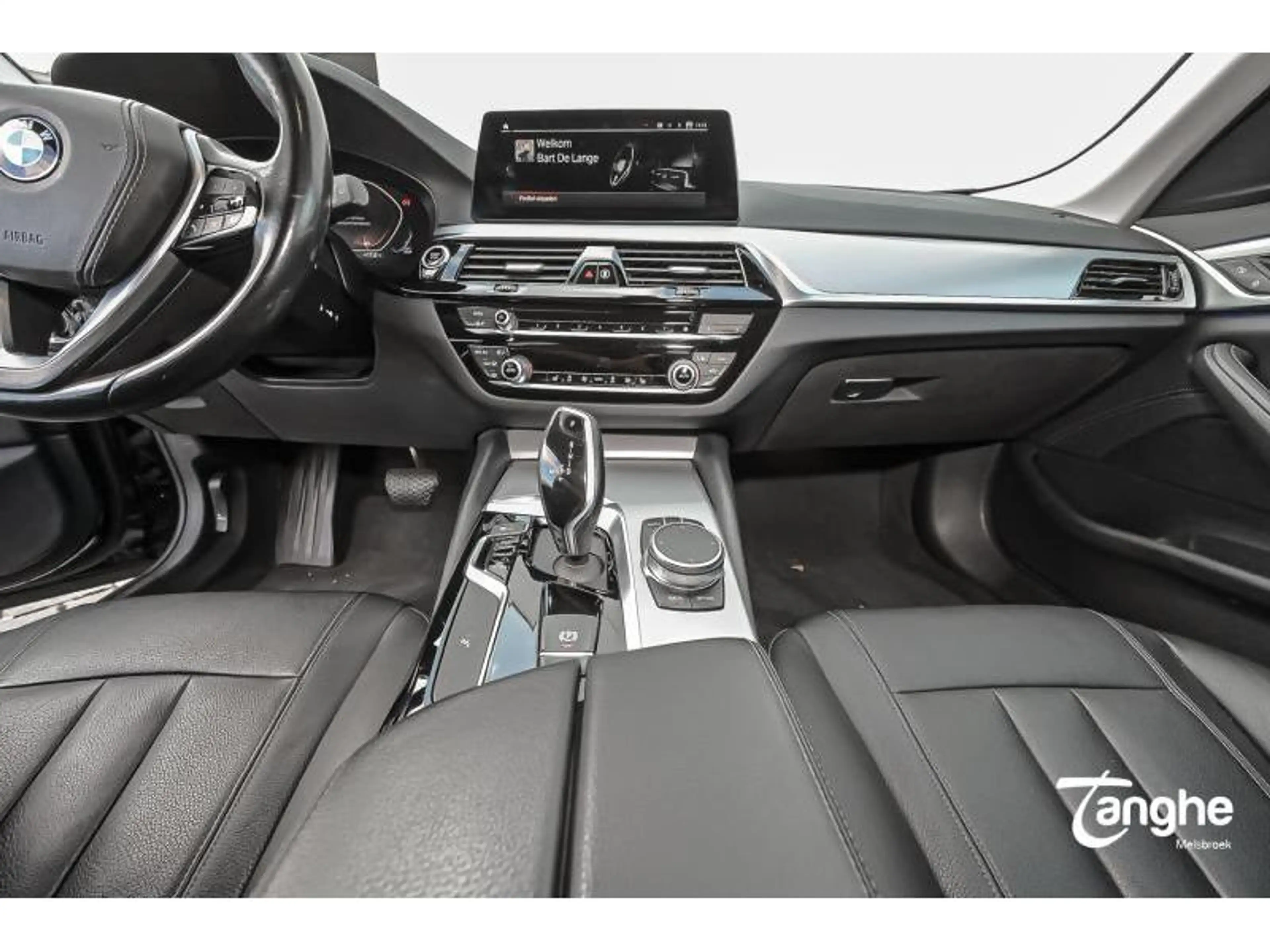BMW 518 — photo 7