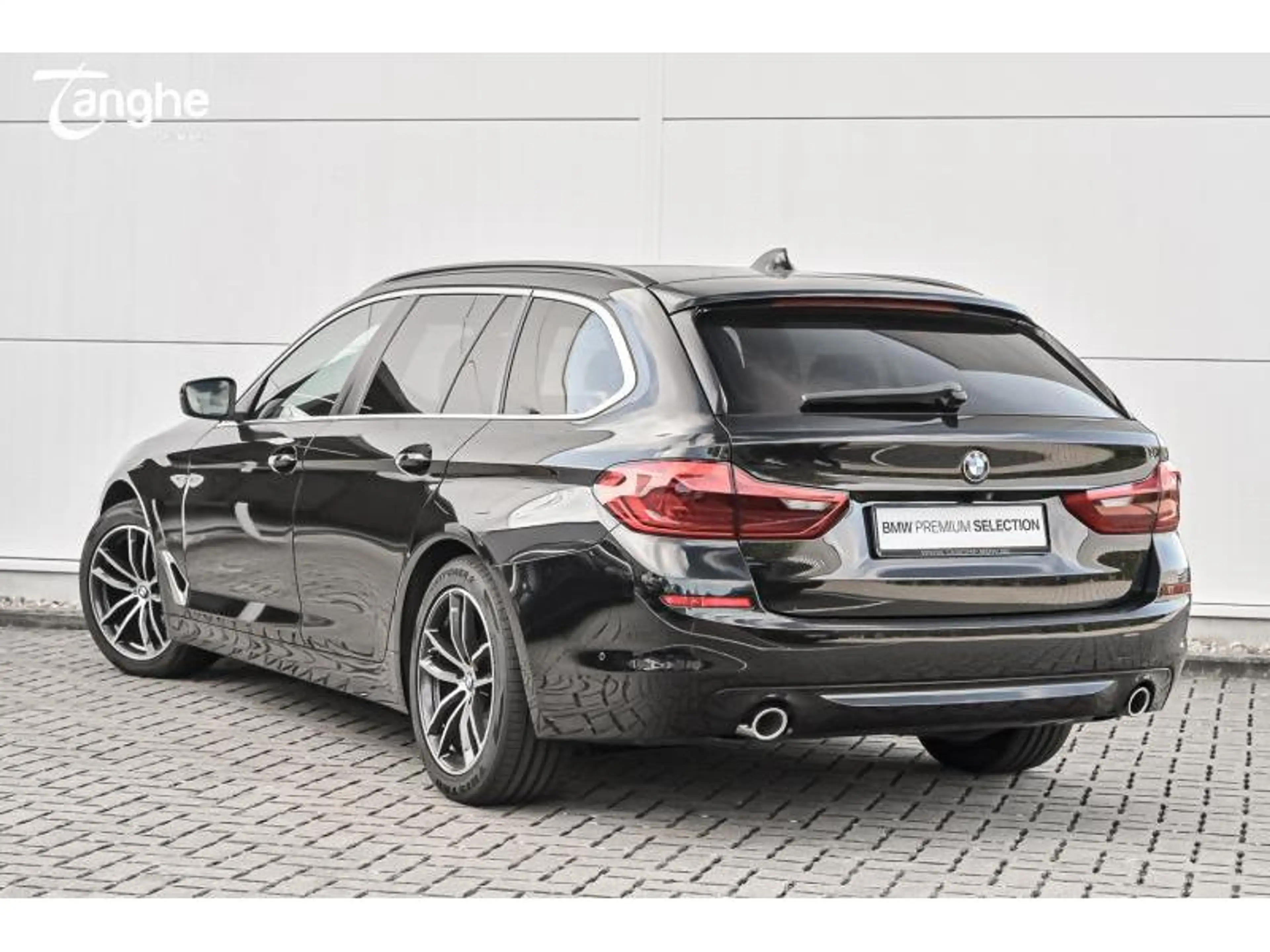 BMW 518 — photo 5