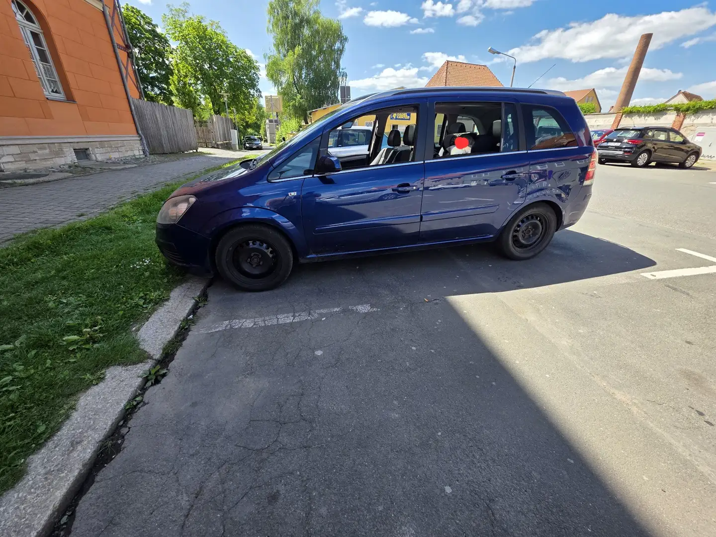 Opel Zafira 2.2 Cosmo - 1