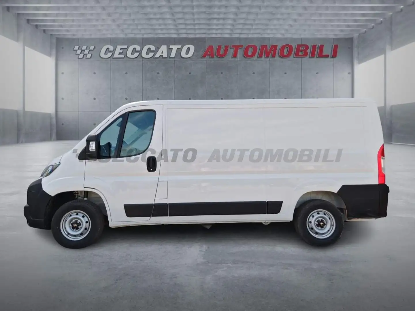 Citroen Jumper Jumper 35 L2H1 2.2 bluehdi 140cv S&S Bianco - 2