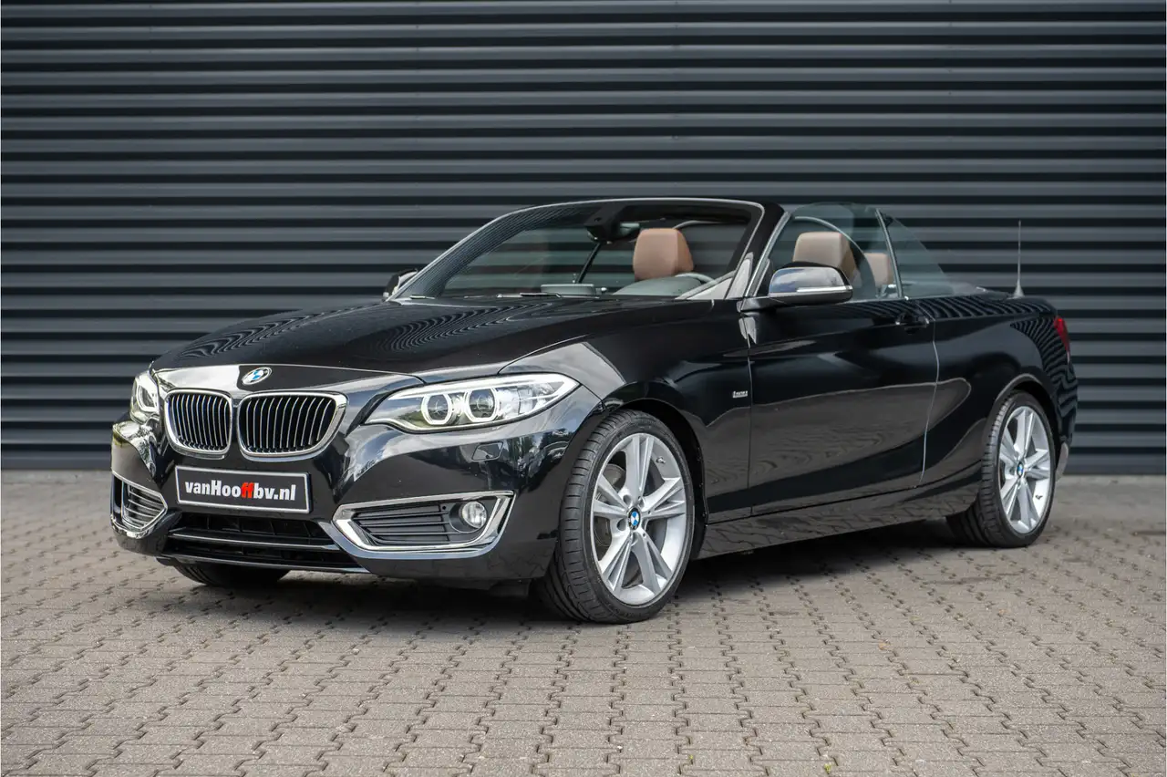 BMW 220