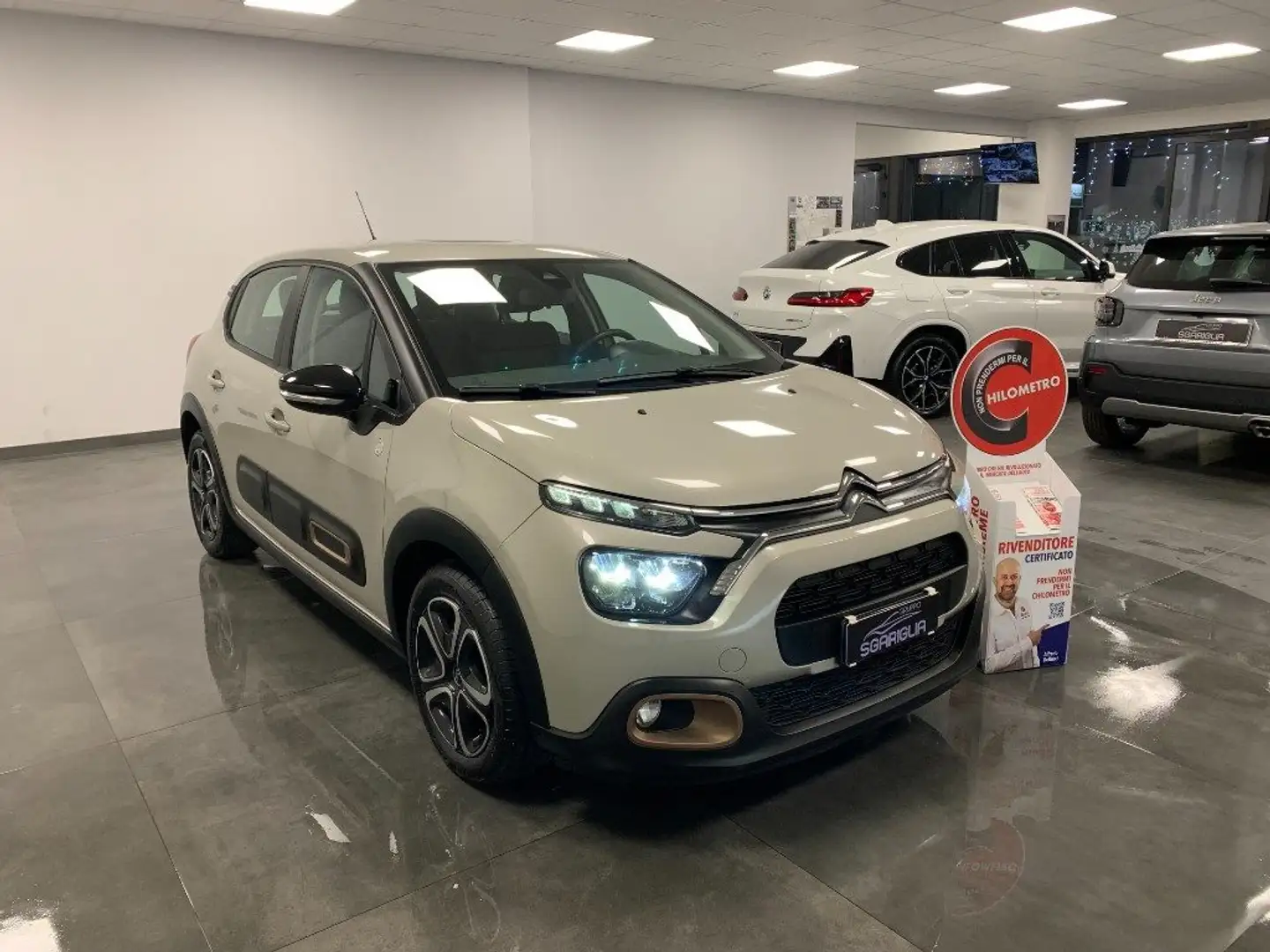 Citroen C3 1.2 Benzina C-Series Full Optional Gris - 1
