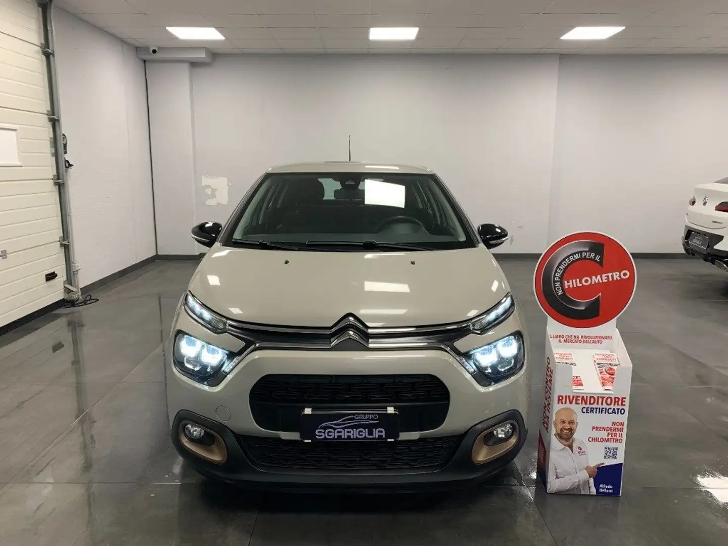 Citroen C3 1.2 Benzina C-Series Full Optional Gris - 2