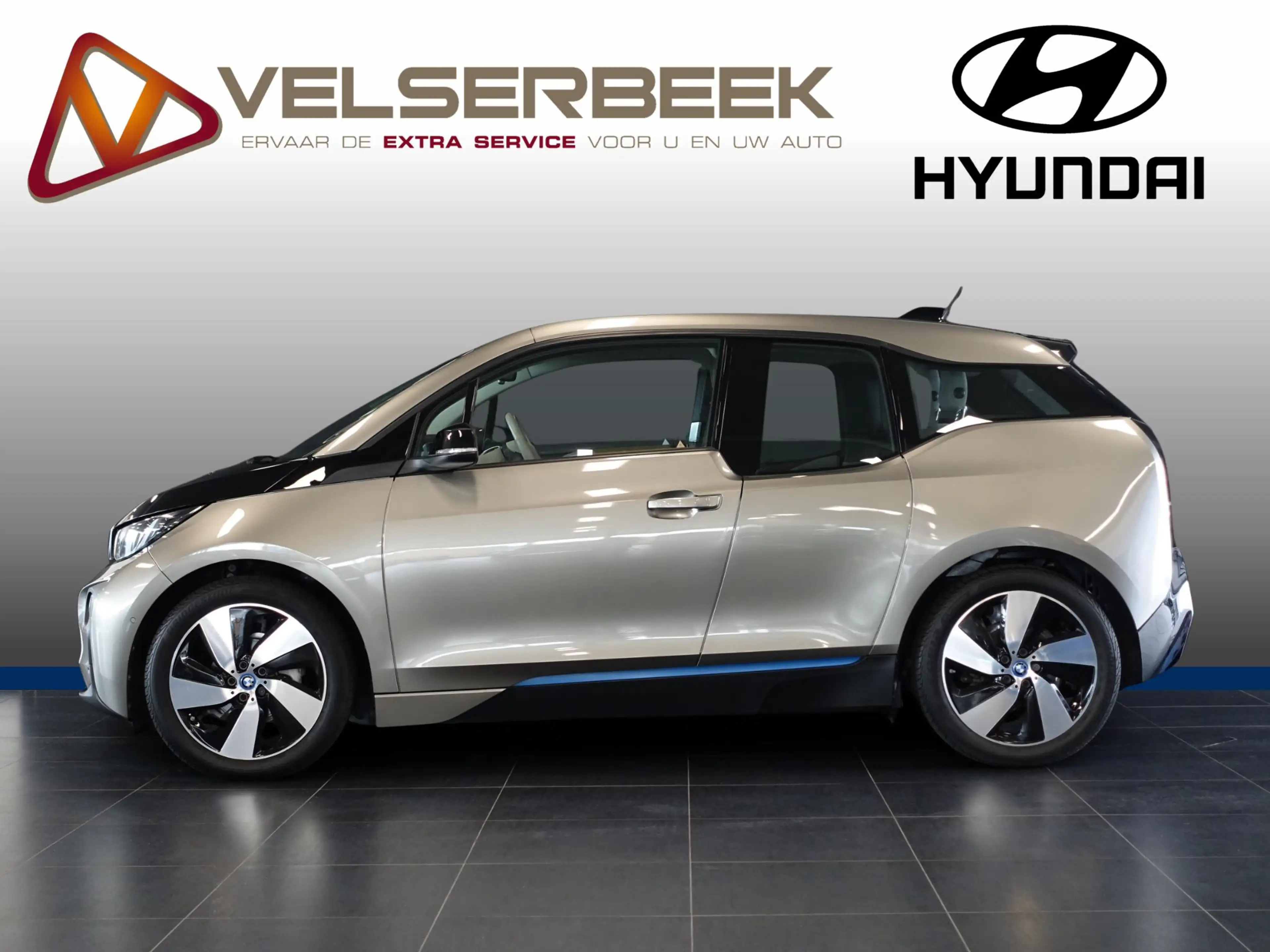 BMW i3 Basis 94Ah 33 kWh *24.265 Km / Navigatie / LMV * — photo 3