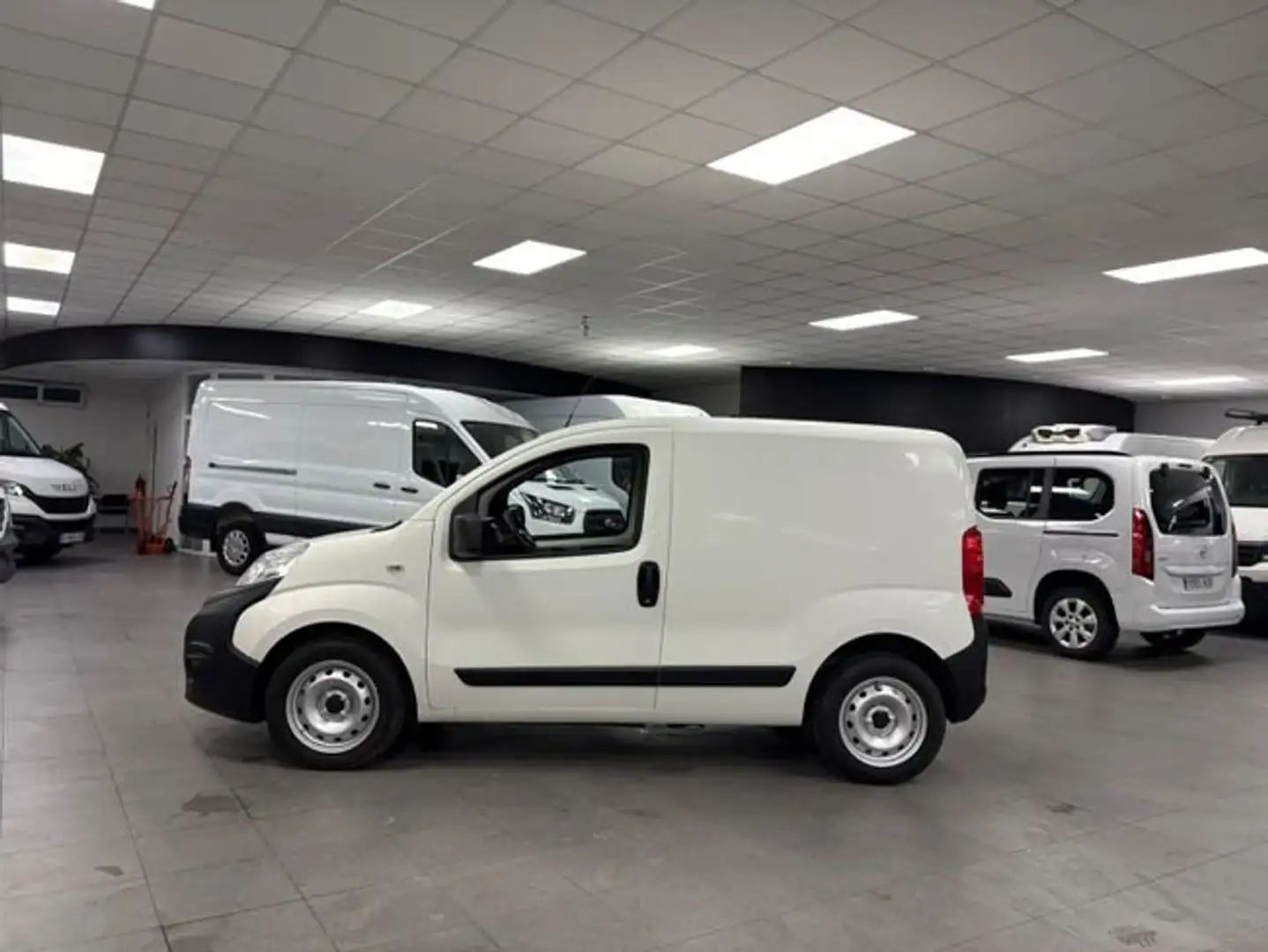 Fiat Fiorino Cargo Base N1 1.3 MJet 59 kW (80 CV) Blanco - 2