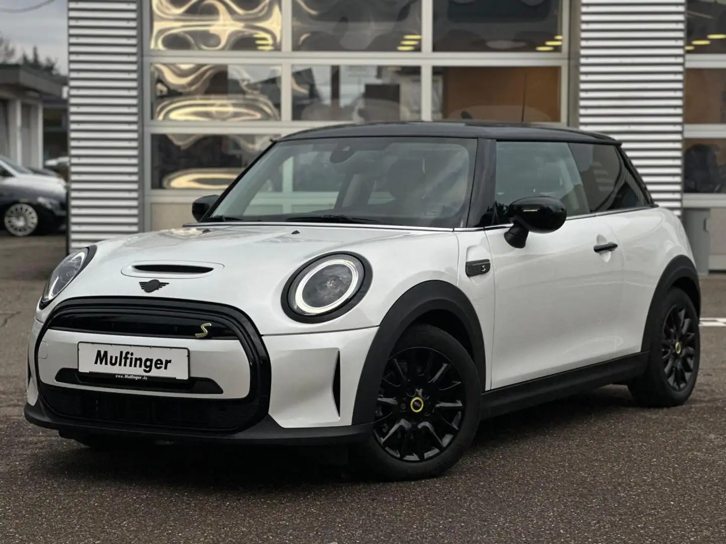 MINI Cooper SE Sports.Navi Kamera LED Navi DrivAss. Weiß - 2