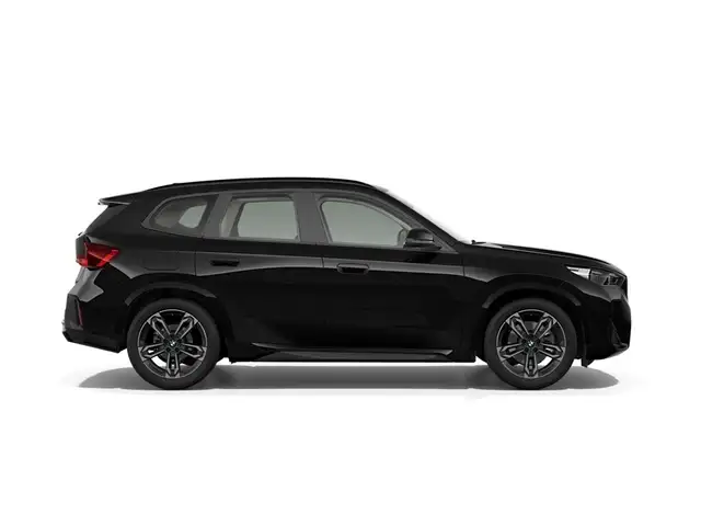 BMW X1 view 4