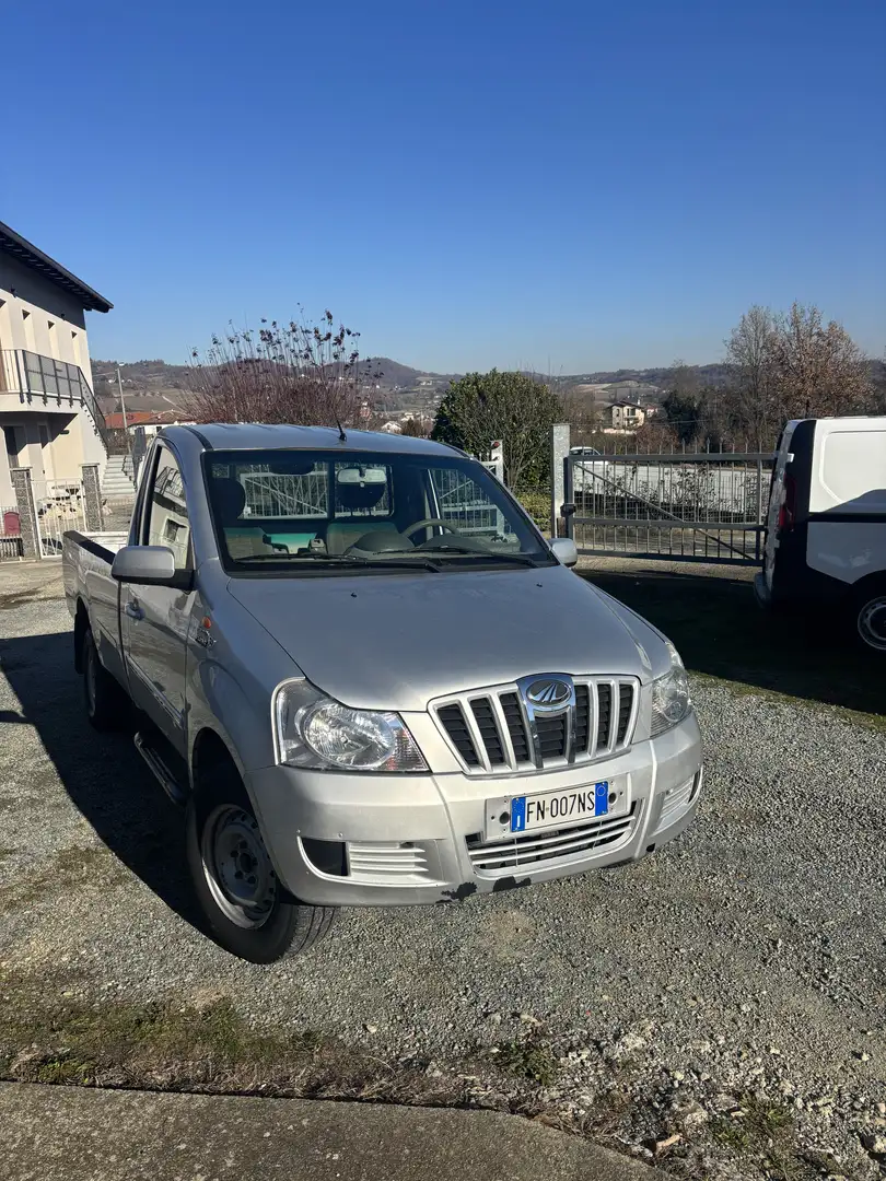 Mahindra Genio Pick Up 2.2 m sc SC2 2wd N1 Argento - 2