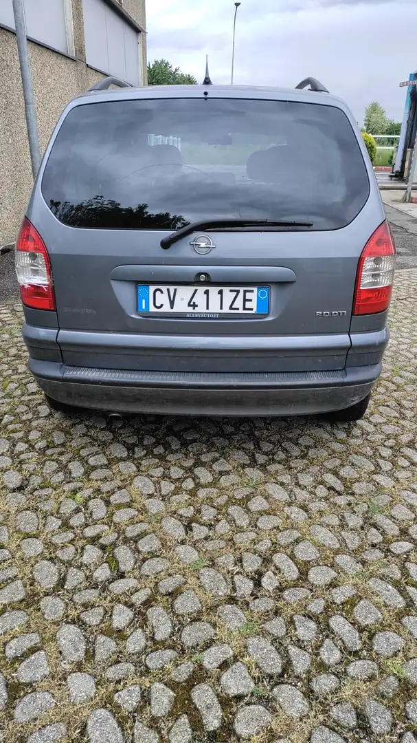 Opel Zafira Zafira 2.0 dti Club - 2