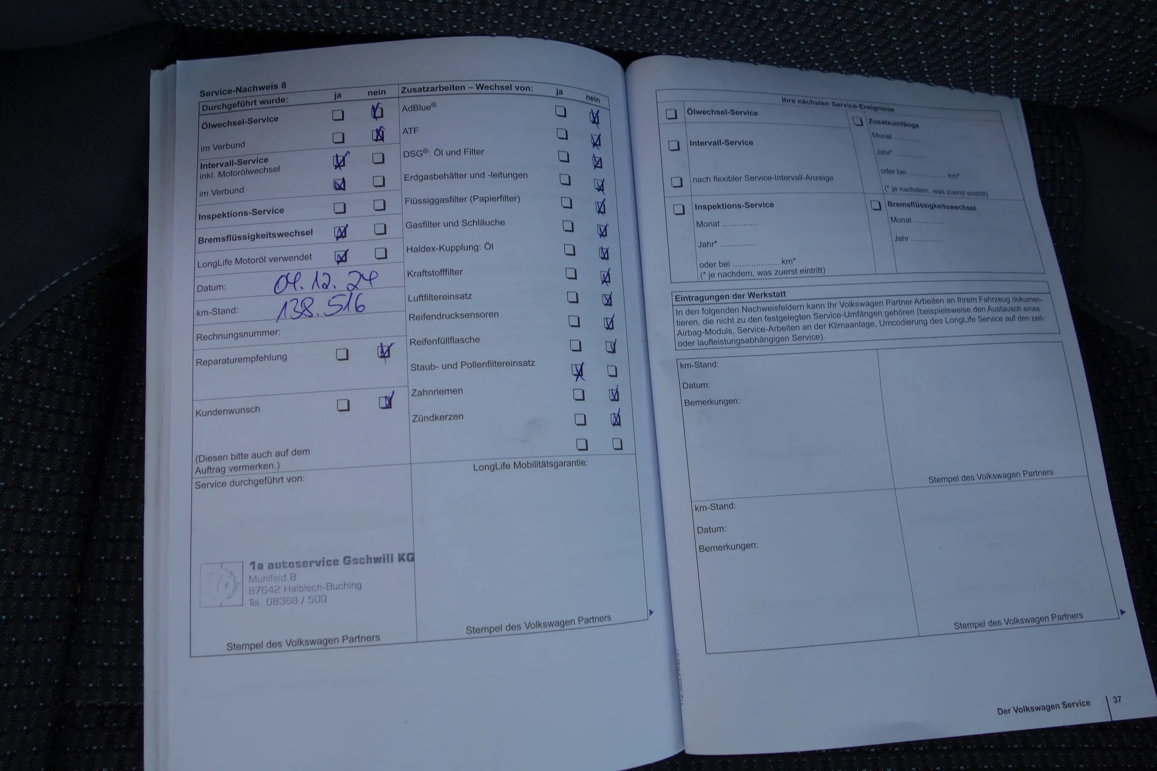 Volkswagen Touran Touran Diesel 1.6 TDI DPF BlueMotion Technology Comfortline — photo 15