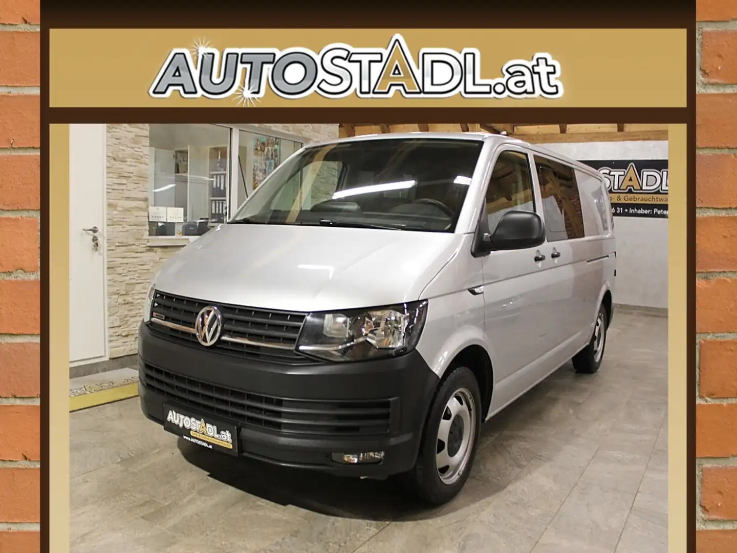 Volkswagen T6 Kombi LR 2,0 TDI 4Motion BMT Silber - 1