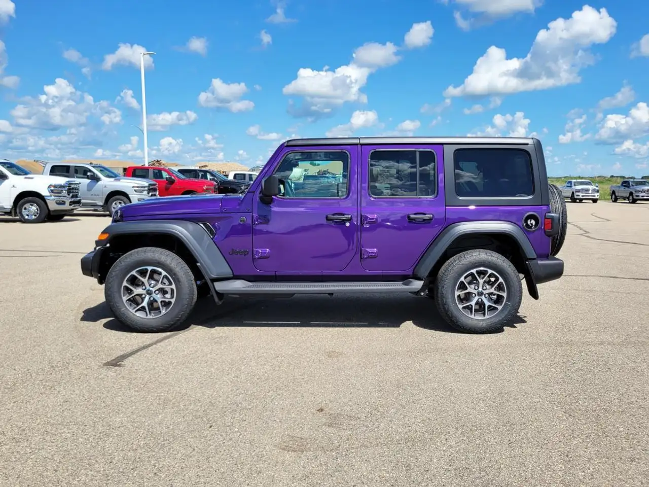 Jeep Wrangler снимка Jeep Wrangler