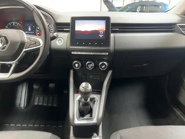 Renault Clio view 12
