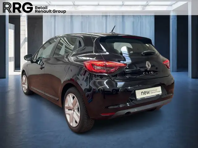 Renault Clio view 4