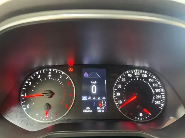 Renault Clio view 13