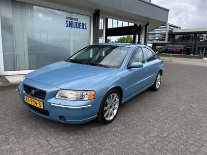 Volvo S60 2.4 SUMMUM GEARTRONIC